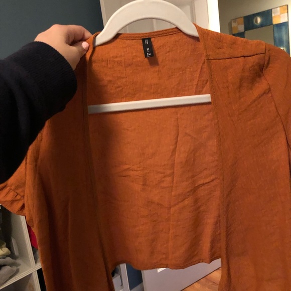 Orange wrap or tie front top - Picture 4 of 4